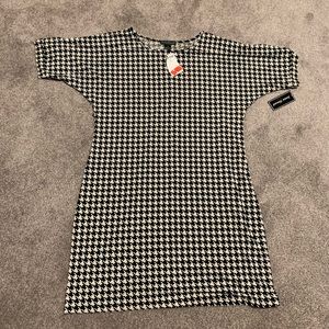 NWT JESSICA HOWARD HOUNDSTOOTH DRESS WOMENS